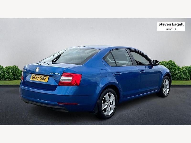 Used Skoda Octavia SE 2017 Blue Hatchback