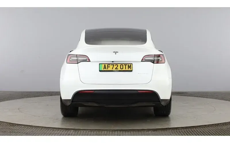 Used Tesla Model Y Long Range AWD 286 kW (389 HP) 2025 SUV