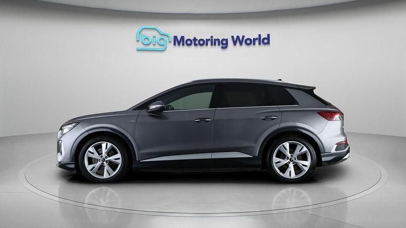 Used Audi Q4 e-tron S-Line 150 kW (204 HP) 2021 Grey SUV