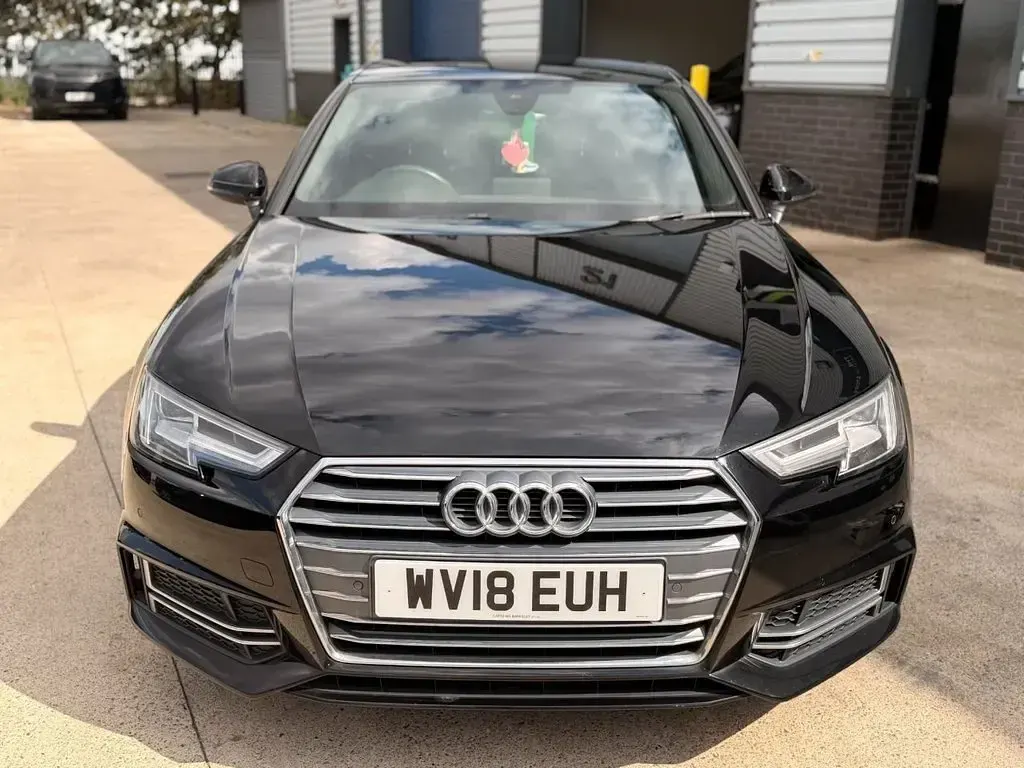 Used Audi A4 S-Line 150 HP (110 kW) 2018 Black Sedan
