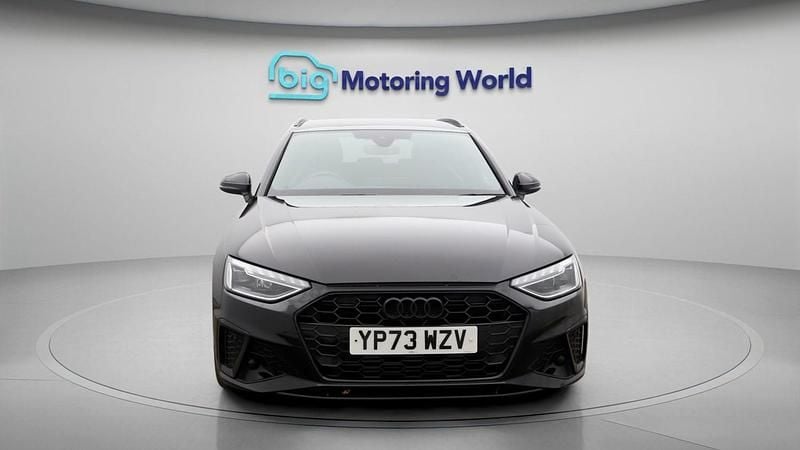 Used Audi A4 Black Edition 201 HP (147 kW) 2023 Black Estate