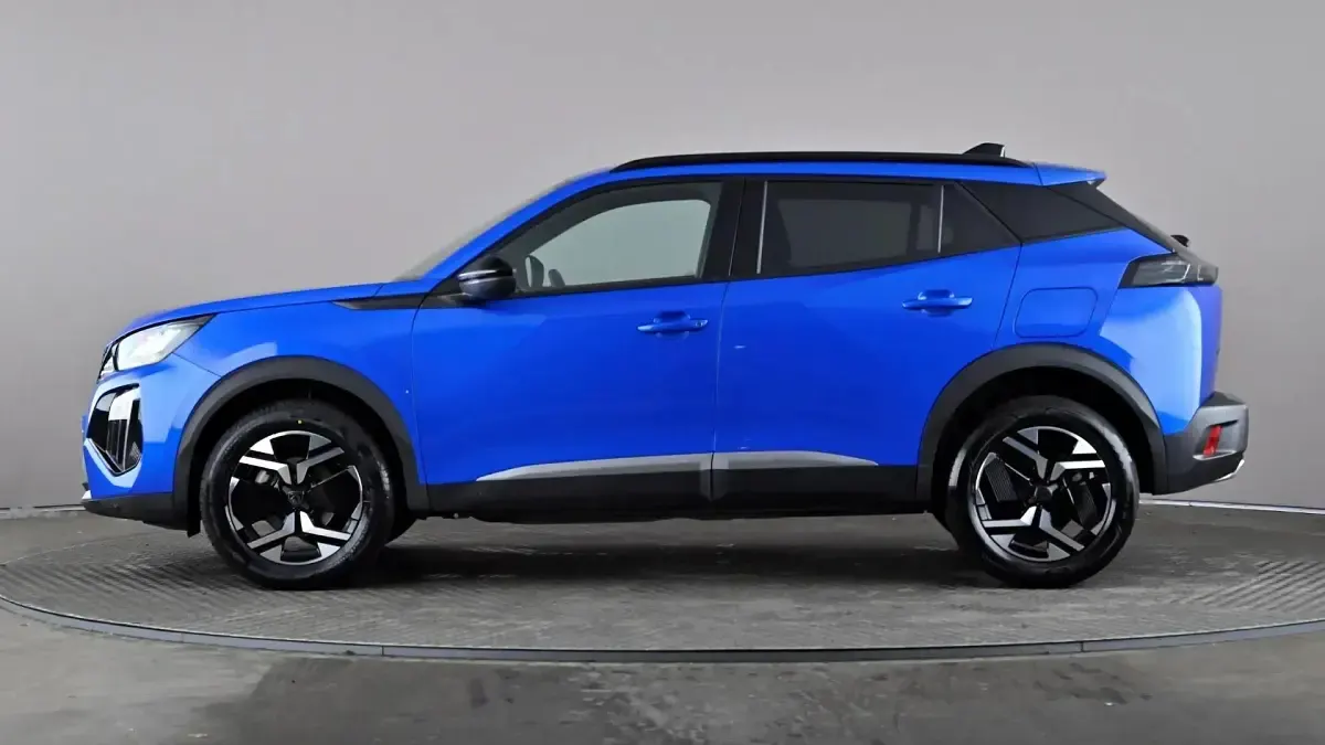 Used Peugeot 2008 Allure 131 HP (96 kW) 2024 Blue SUV