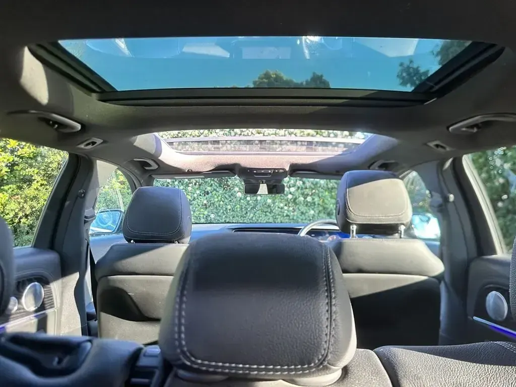 Używany Mercedes E350 AMG line 286 KM (210 kW) 2019 Czarny Kombi