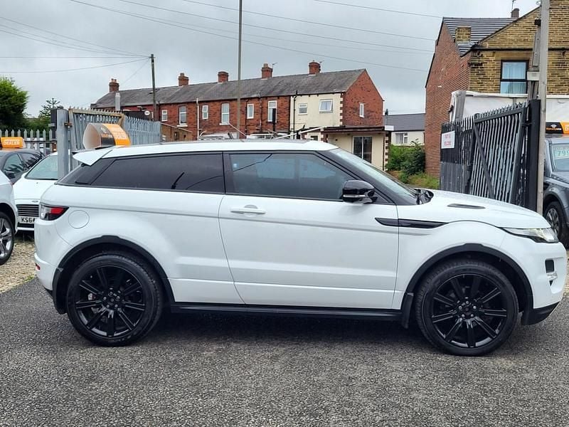 Used Land Rover Range Rover evoque Dynamic 190 HP (139 kW) 2011 White Coupe