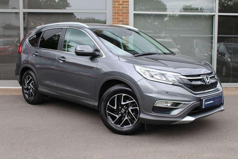 Polished metal Used 2017 Honda CR-V SE SUV | £14,750 (Expensive) - Image 1/4