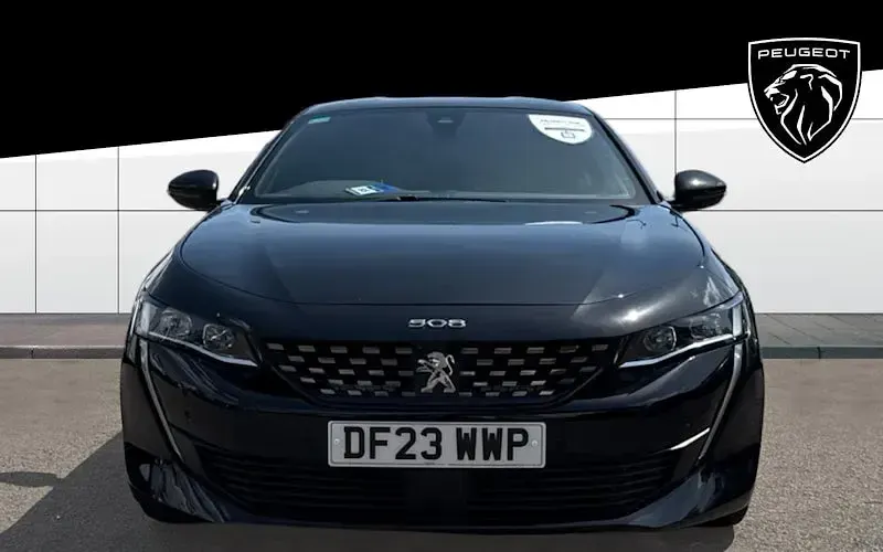 Usado Peugeot 508 Premium 131 CV (96 kW) 2023 Negro Utilitario
