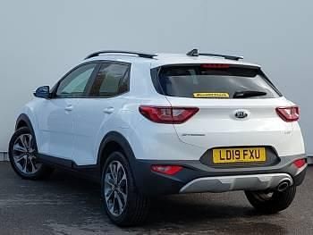 Used Kia Stonic 118 HP (86 kW) 2019 White SUV