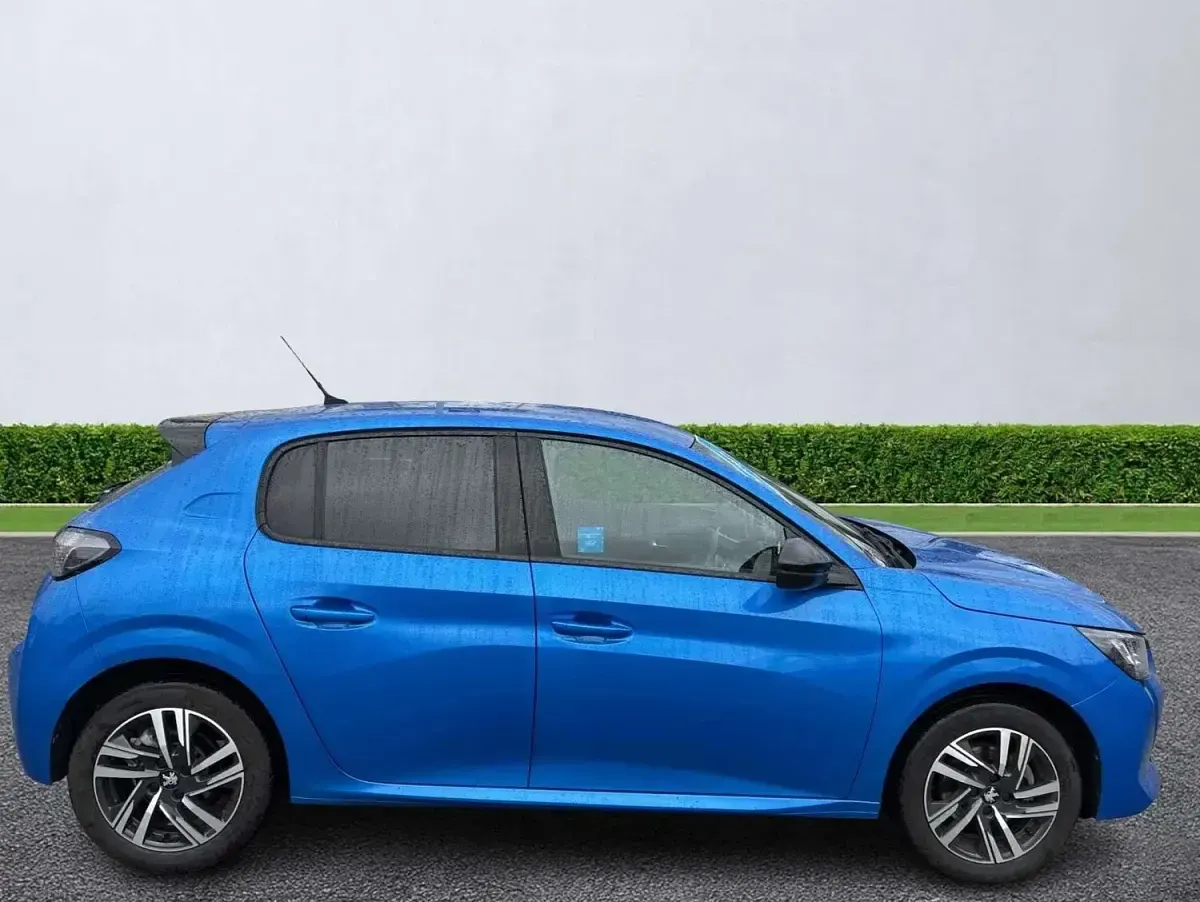 Used Peugeot 208 Allure+ 2023 Blue Hatchback