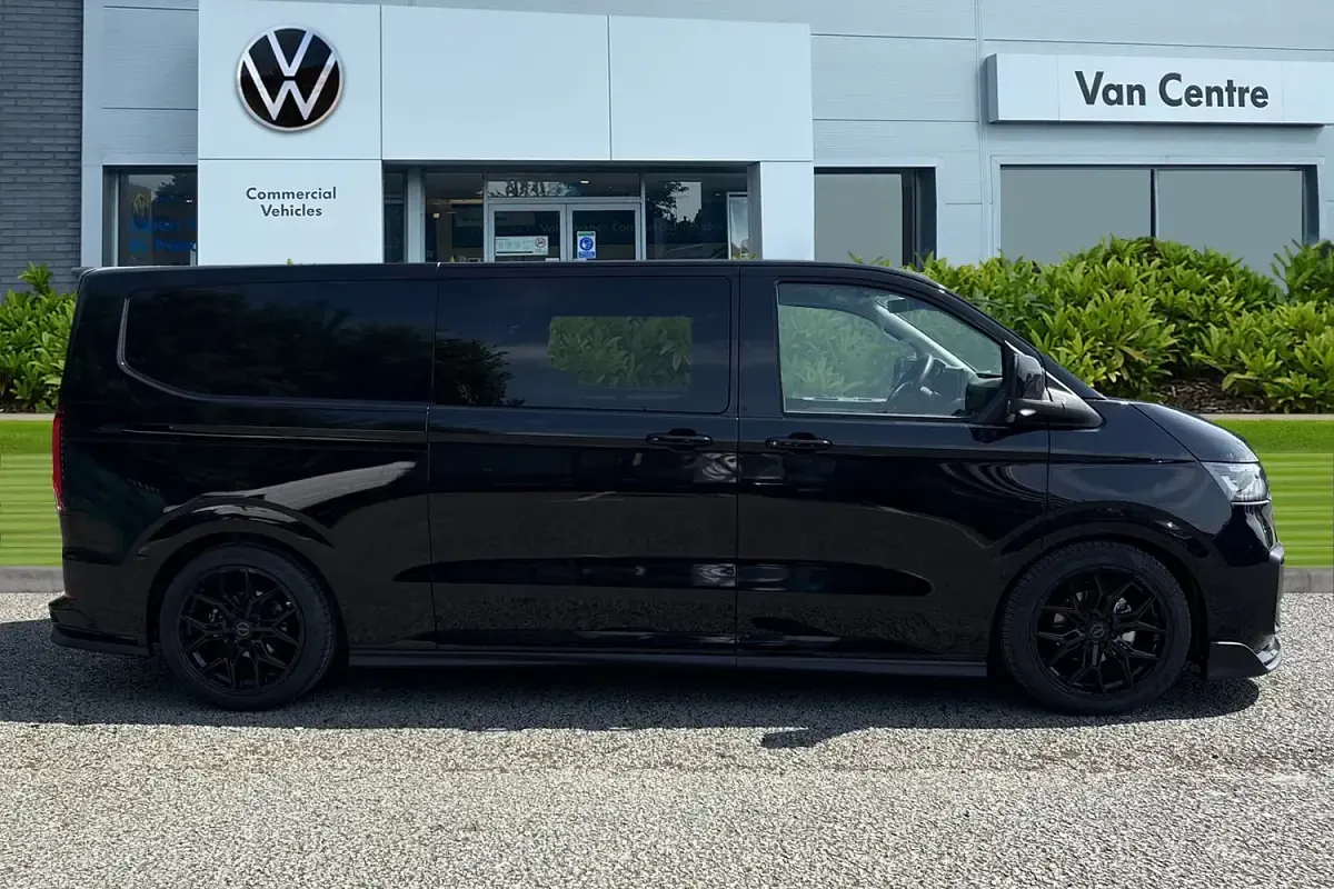 New VW T7 Pro 148 HP (108 kW) 2026 Black Van