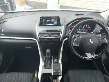 Used Mitsubishi Eclipse Cross 163 HP (119 kW) 2019 White SUV