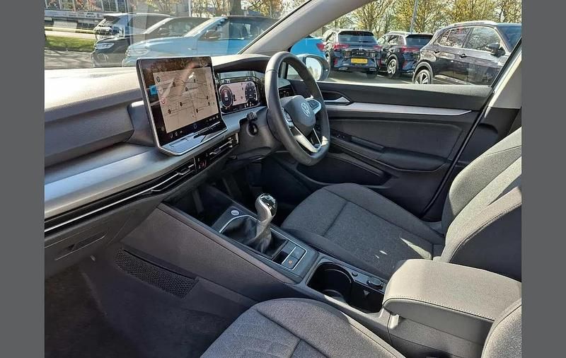 Used VW Golf VIII Match 113 HP (83 kW) 2025 Blue Hatchback