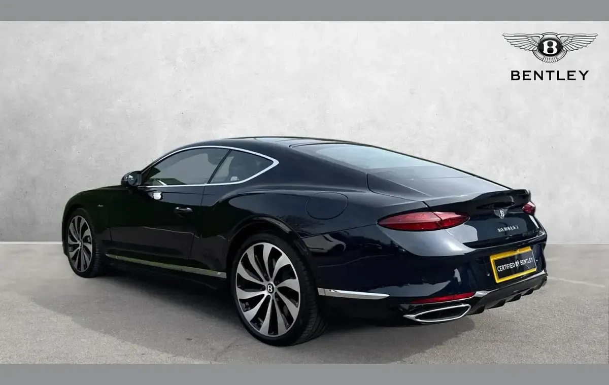 Ny Bentley Continental 680 HK (500 kW) 2026 Blå Sportkupé
