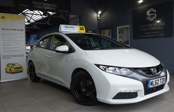 White Used 2012 Honda Civic Hatchback | £4,690 (Fair price) - Image 1/1