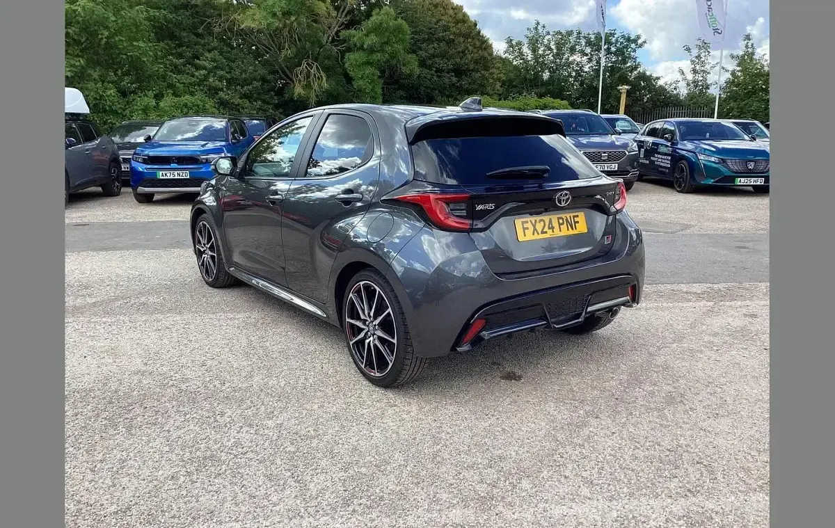 Used Toyota Yaris Sport 128 HP (94 kW) 2024 Grey Hatchback