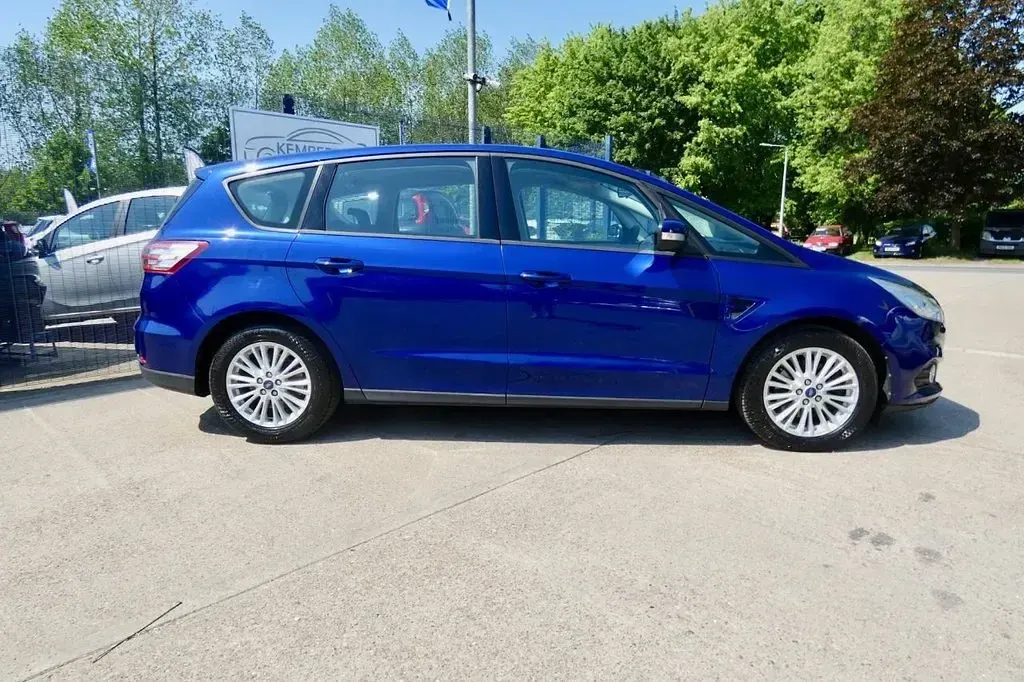 Used Ford S-MAX Zetec 150 HP (110 kW) 2016 Blue MPV