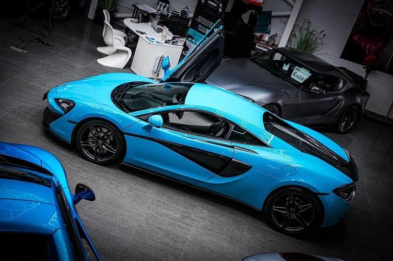 Used McLaren 540C 540 HP (397 kW) 2019 Blue Coupe