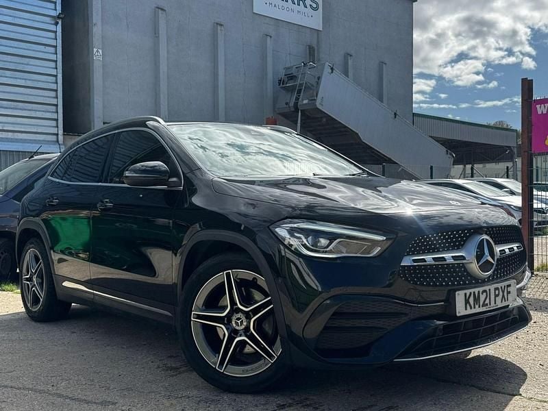 Black Used 2021 Mercedes GLA200 Executive SUV | £22,000 (Fair price) - Image 1/4