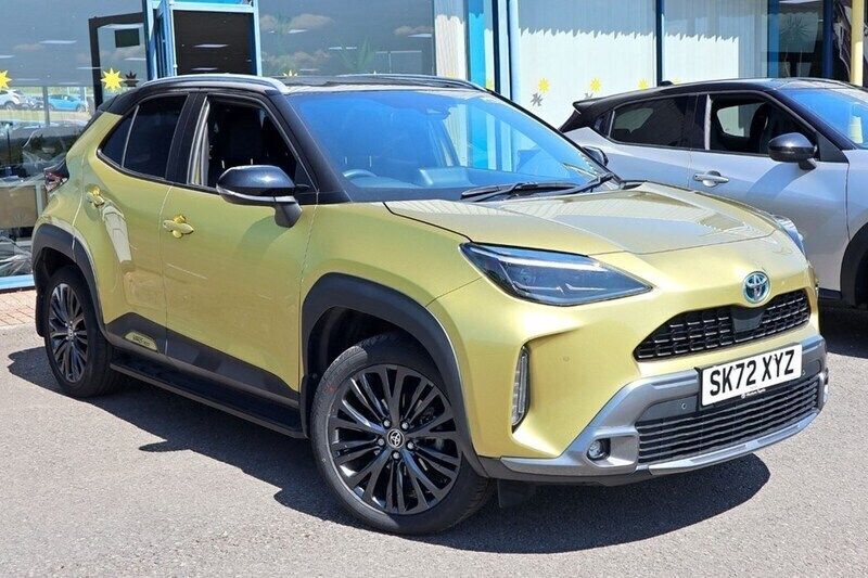 Used 2022 Toyota Yaris Hybrid SUV | £21,489 (Fair price) - Image 1/1