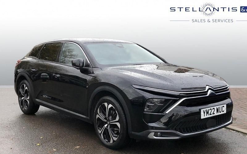 Used 2023 Citroën C5 X PureTech Estate | £13,561 (Fair price) - Image 1/3