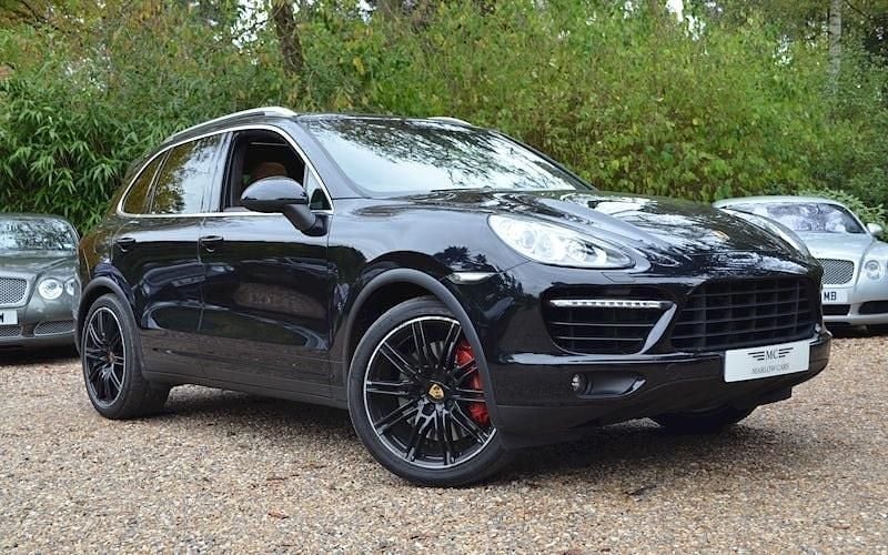 Used Porsche Cayenne Turbo 500 HP (367 kW) 2013 SUV