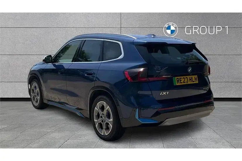 Usado BMW iX1 xLine 230 kW (313 HP) 2023 Azul SUV