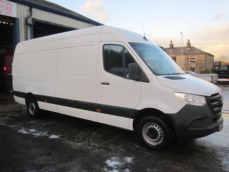 Used Mercedes Sprinter Progressive 2022 White Van