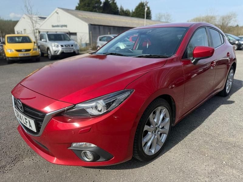 Used Mazda 3 Inclusive 150 HP (110 kW) 2014 Red Hatchback
