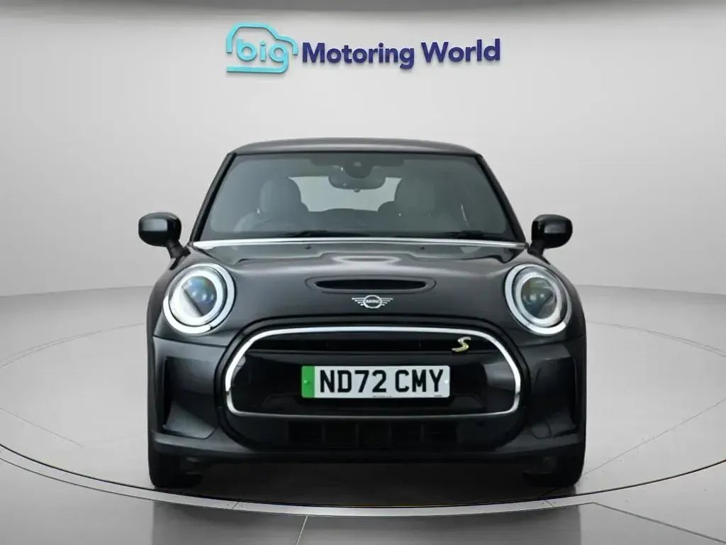 Used Mini Cooper SE Hatch 135 kW (184 HP) 2023 Hatchback
