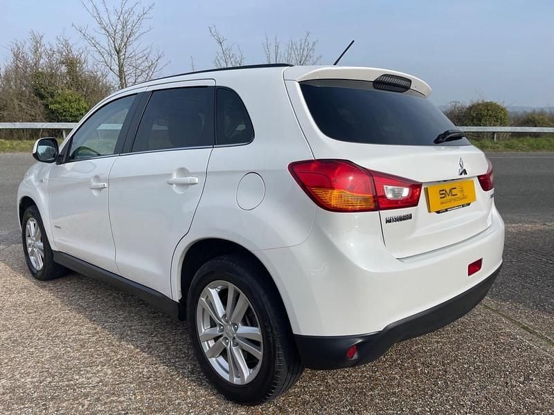 Used Mitsubishi ASX 2014 White pearl SUV