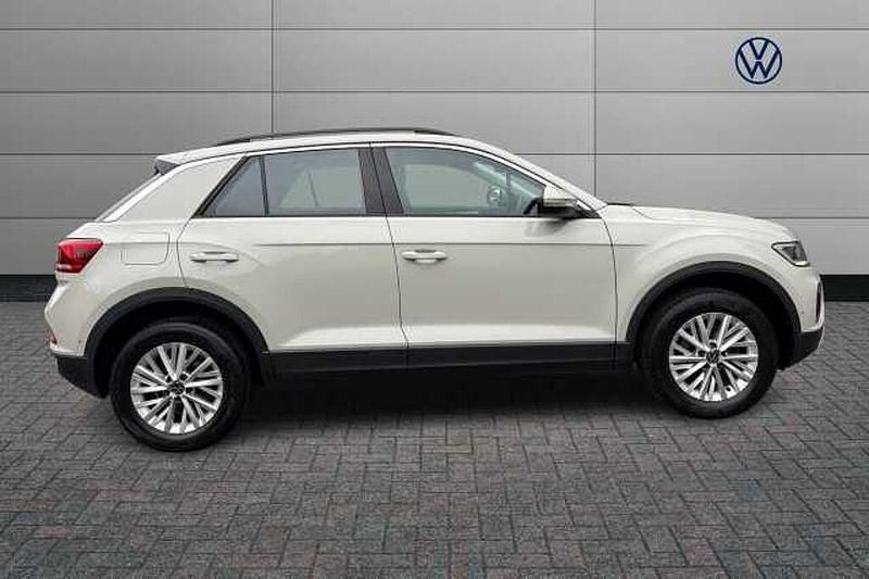Used VW T-Roc Life 150 HP (110 kW) 2023 Grey SUV