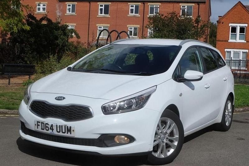 White Used 2014 Kia Ceed Sportswagon 2 Estate | £2,990 (Good price) - Image 1/1