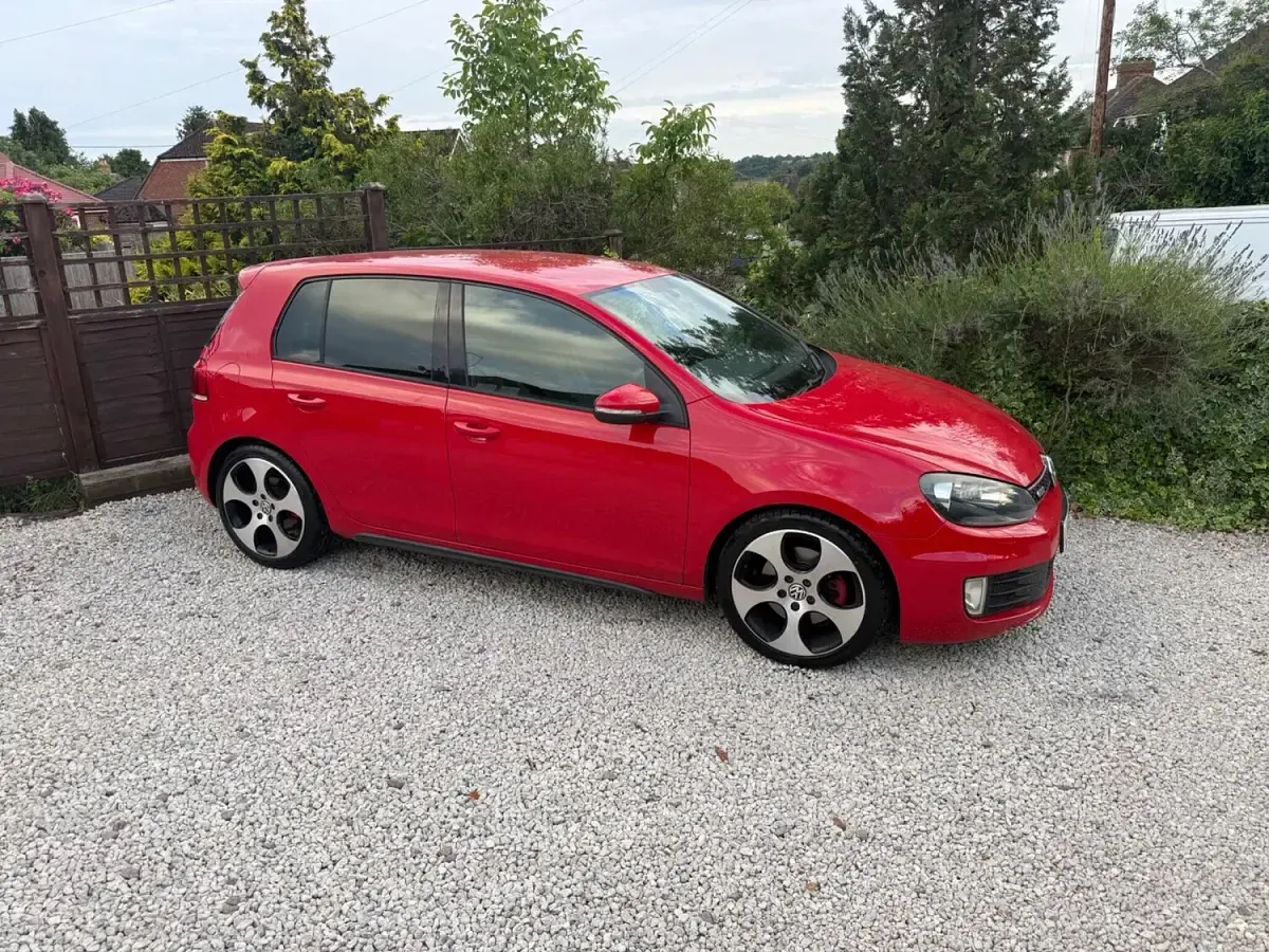 Used VW Golf VI GTI 2010 Red Hatchback