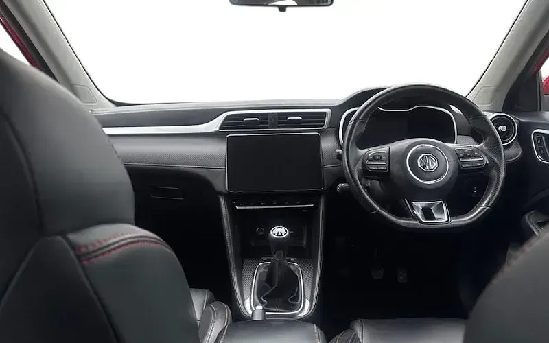 Used MG ZS Exclusive 106 HP (77 kW) 2022 Red SUV