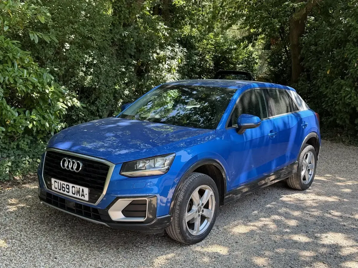 Used Audi Q2 Sport 116 HP (85 kW) 2019 Blue SUV