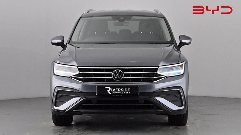 Used VW Tiguan Allspace S 150 HP (110 kW) 2022 Dolphin grey SUV