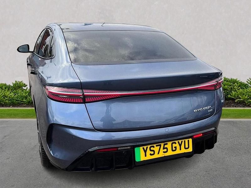 Used BYD Seal 389 kW (530 HP) 2025 Grey Sedan