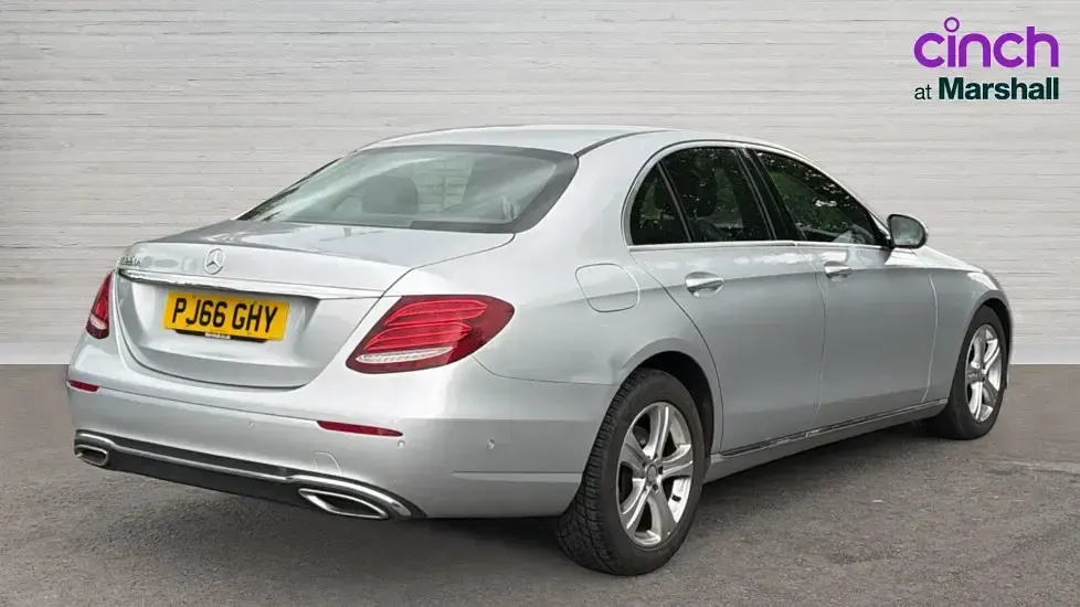 Used Mercedes E220 SE 194 HP (142 kW) 2016 Silver Sedan