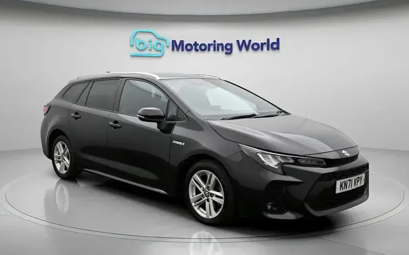 Used Suzuki Swace SZ-T 122 HP (89 kW) 2021 Black Estate