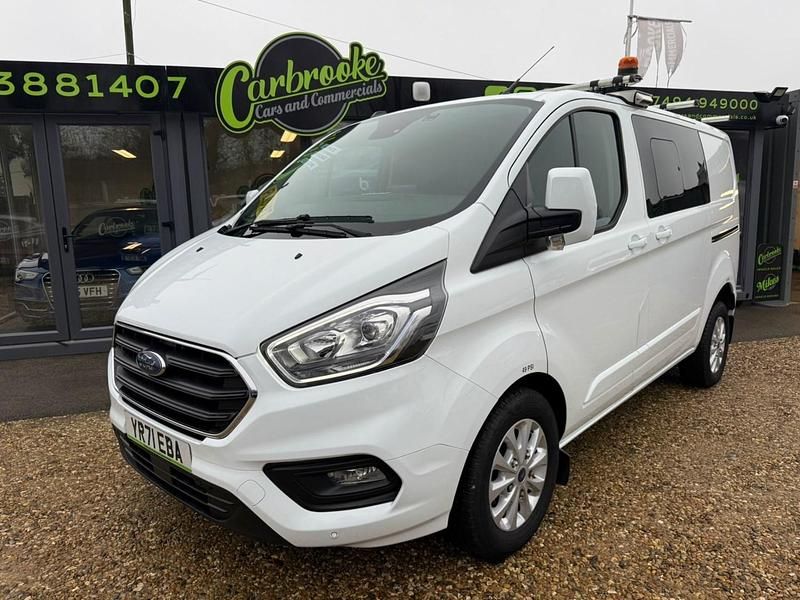 Used Ford Transit Custom Limited 130 HP (95 kW) 2021 White Van