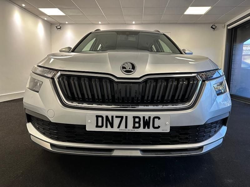 Used Skoda Kamiq SE 110 HP (80 kW) 2021 Brilliant silver SUV