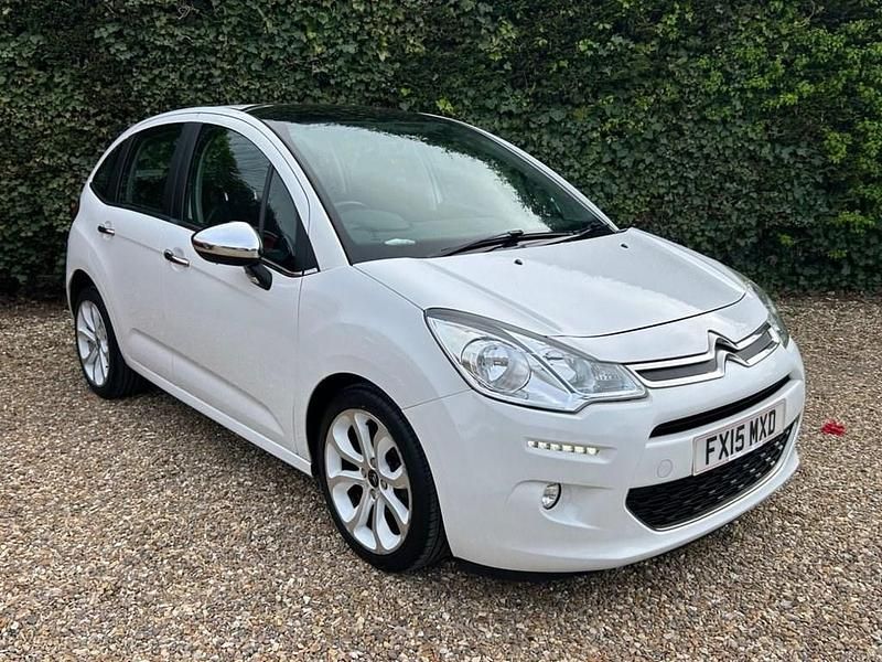 Used Citroën C3 PureTech 82 HP (60 kW) 2015 White Hatchback