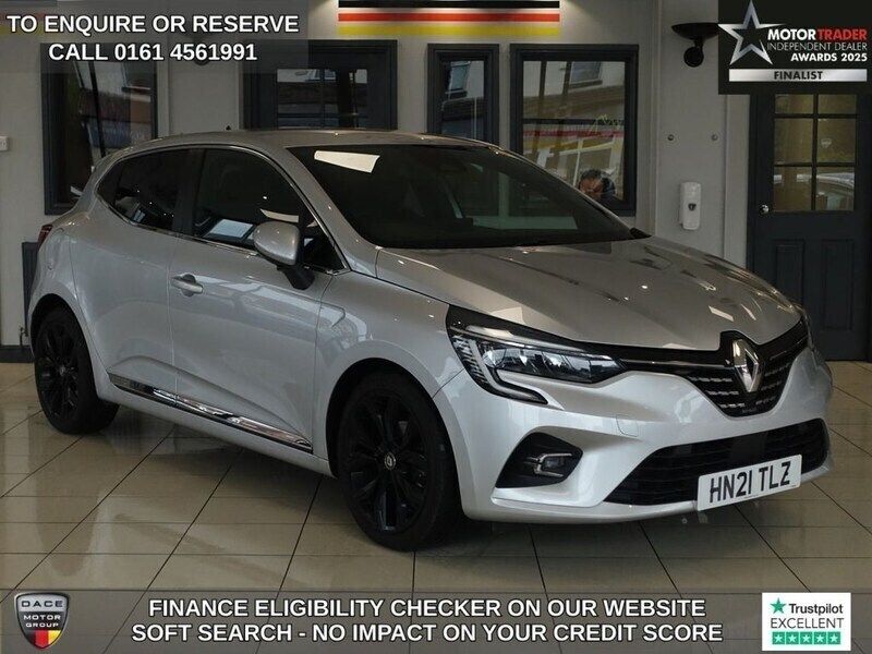 Silver Used 2021 Renault Clio V Version S Hatchback | £11,140 (Fair price) - Image 1/4
