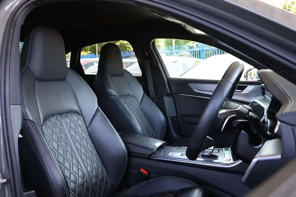 Used Audi S6 Comfort 344 HP (253 kW) 2023 Grey Sedan