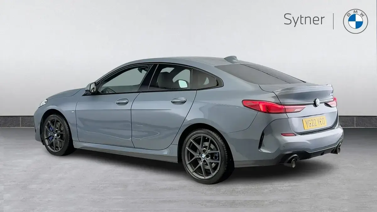 Usado BMW 220 M Sport 176 CV (129 kW) 2022 Gris Coupe