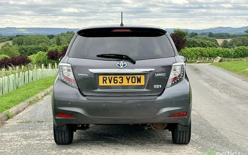 Used Toyota Yaris Trend 101 HP (74 kW) 2014 Hatchback