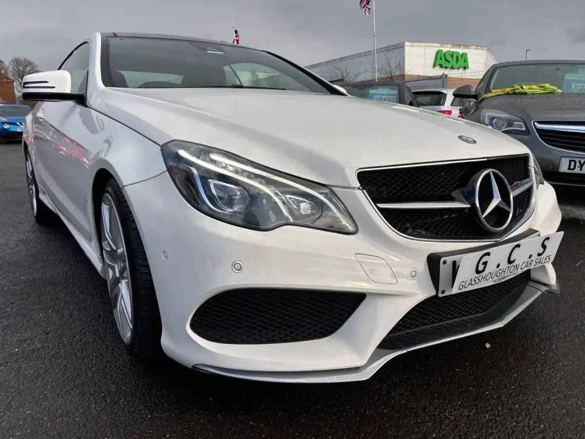 Used Mercedes E220 AMG line 2016 White Coupe