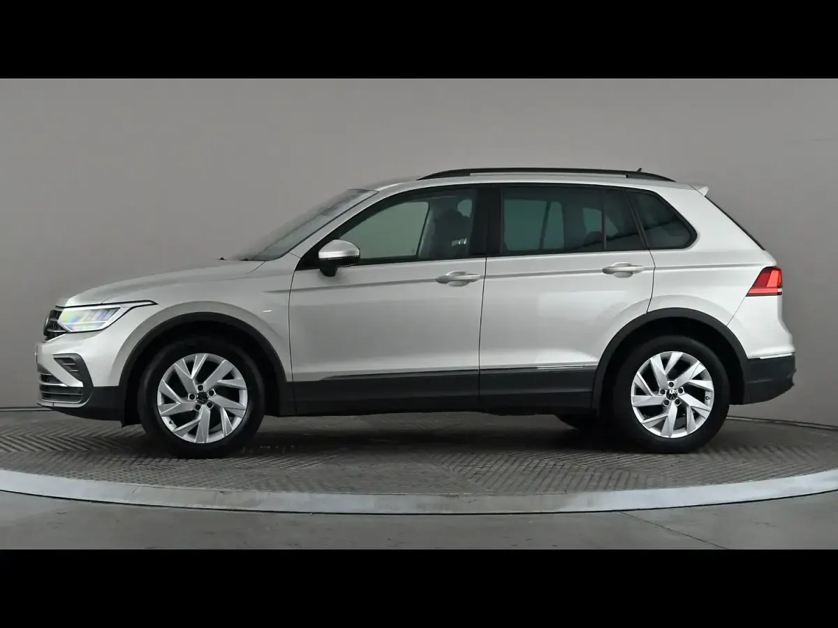 Used VW Tiguan Life 2023 Silver SUV