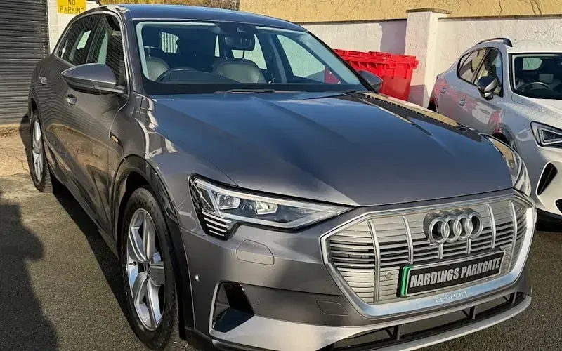 Usado Audi e-tron Advanced 230 kW (313 CV) 2021 SUV