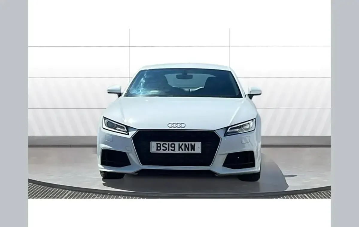 Used Audi TT Sport 194 HP (142 kW) 2019 White Coupe