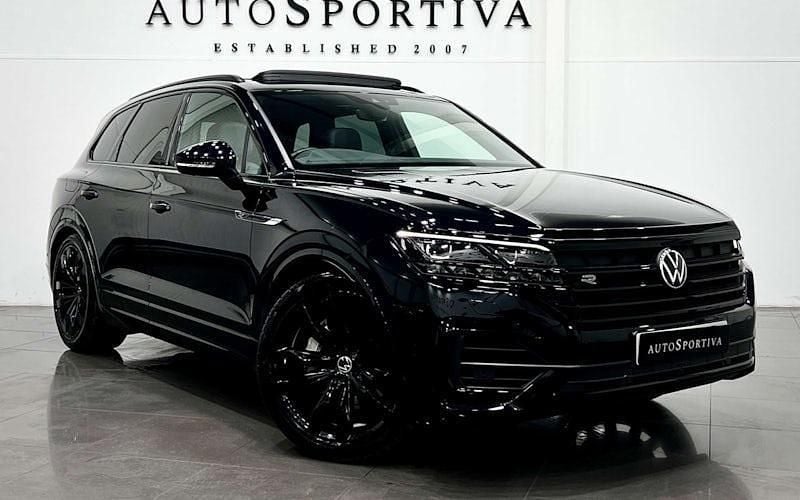 Used 2022 VW Touareg Black Edition SUV | £38,990 (A bit pricey) - Image 1/3